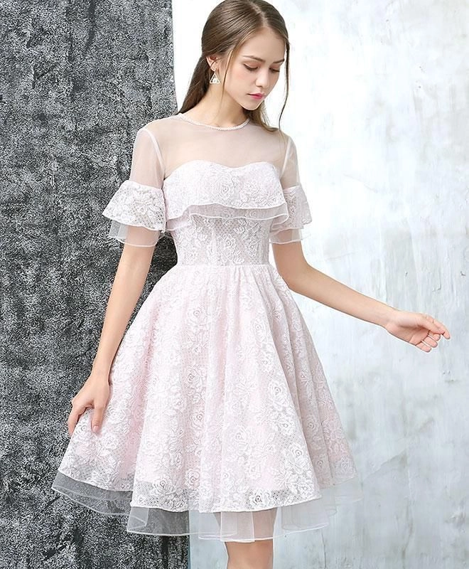 Gái xinh váy trắng toát lên vẻ đẹp dịu dàng và thanh thoát
