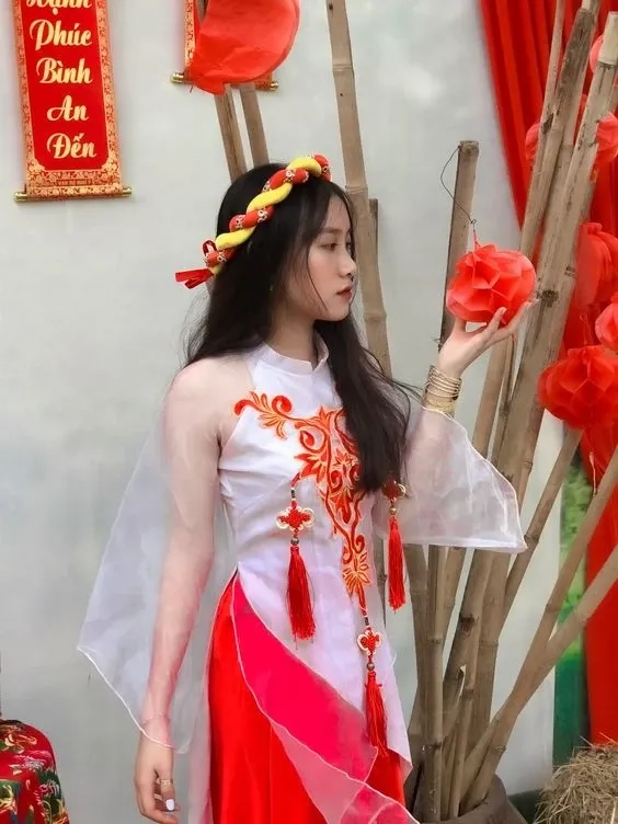 Ảnh đẹp phụ nữ Việt Nam làm nổi bật giá trị truyền thống và hiện đại