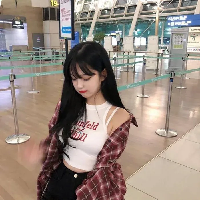Ảnh Kim Ji Won thể hiện nét đẹp khỏe khoắn và đầy quyến rũ