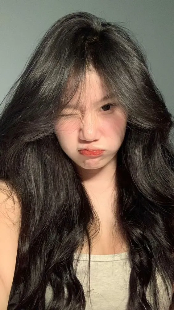 Ảnh Rosé BLACKPINK với vẻ đẹp thanh thoát và thần thái cuốn hút