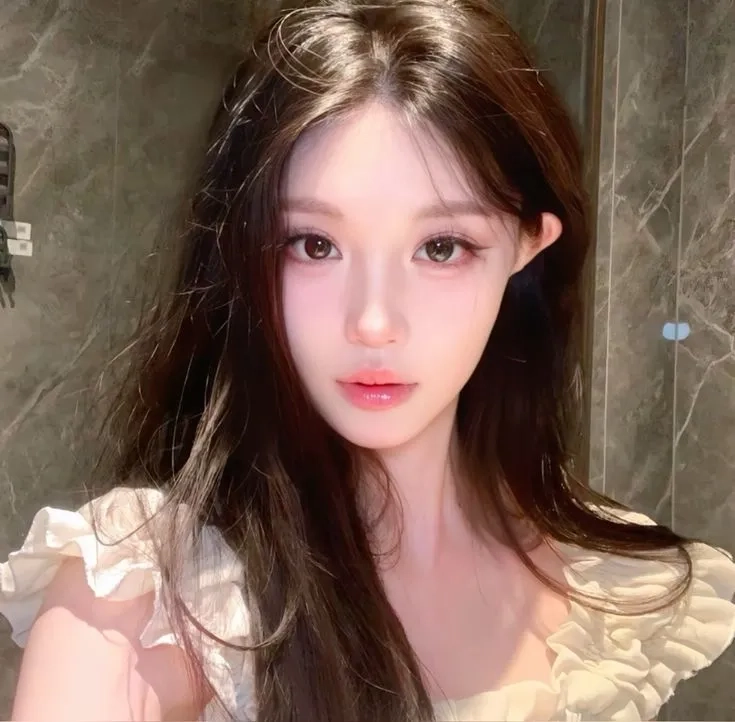 Ảnh IU thể hiện nét đẹp ngọt ngào và lôi cuốn, thu hút người nhìn