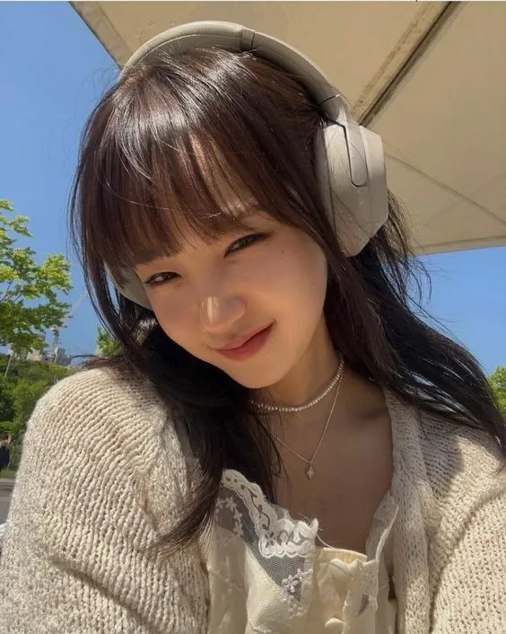 Ảnh Suzy mang đến vẻ đẹp tự nhiên và dễ mến, thu hút mọi ánh nhìn