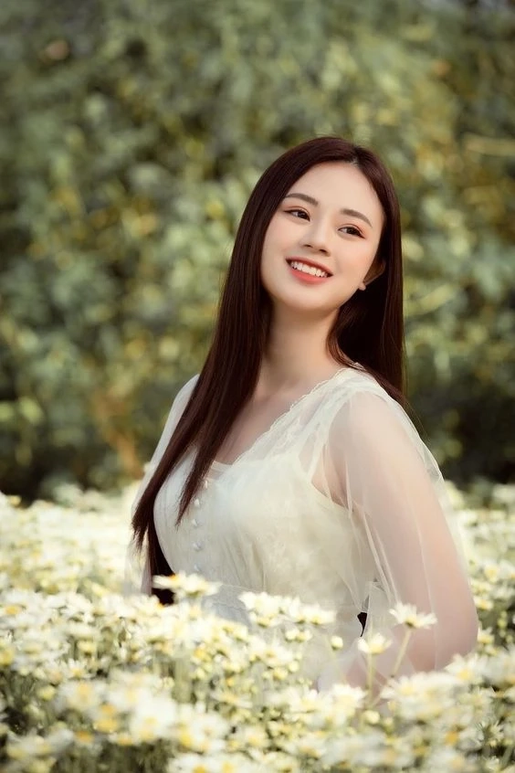 Ảnh gái xinh body thu hút sự chú ý với thân hình cân đối, quyến rũ