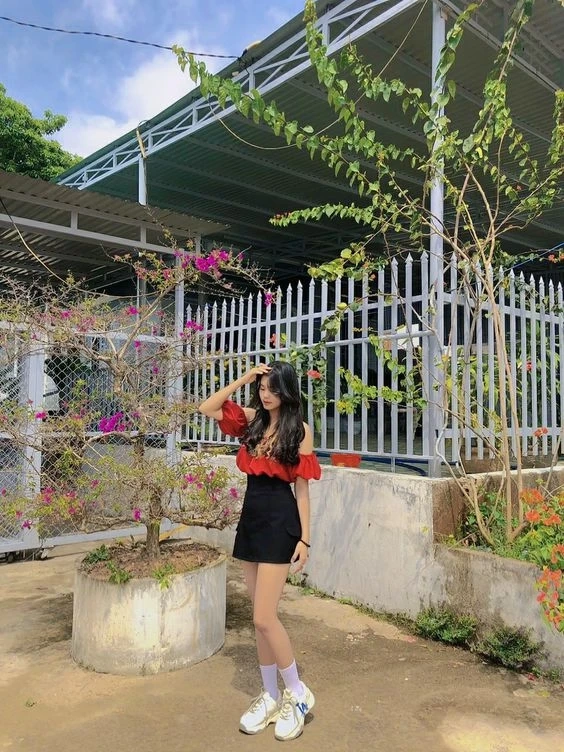 Ảnh gái xinh buồn mang đến vẻ đẹp lãng mạn, đầy cảm xúc