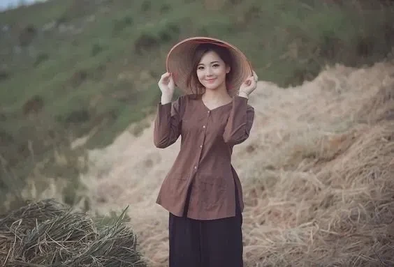 Ảnh gái quê xinh với vẻ đẹp mộc mạc, dễ thương tự nhiên
