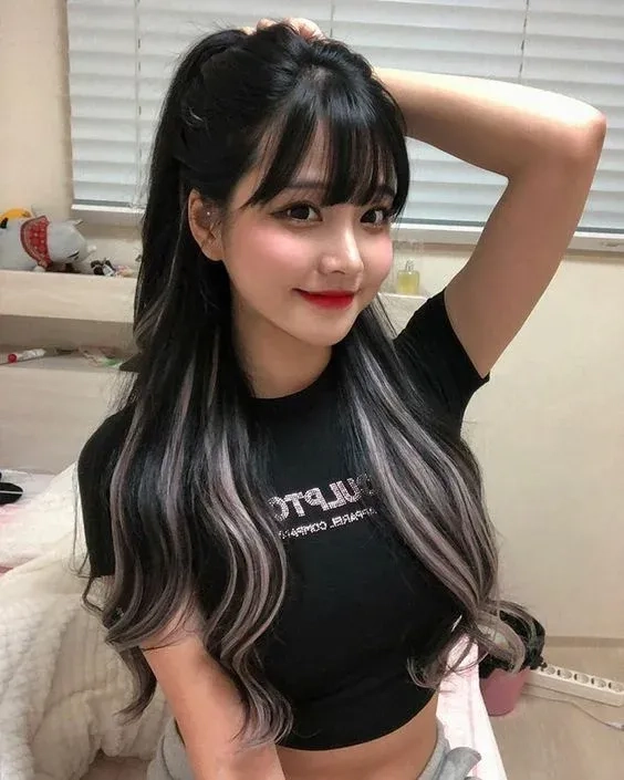 Ảnh đại diện con gái đẹp thể hiện sự duyên dáng và quyến rũ