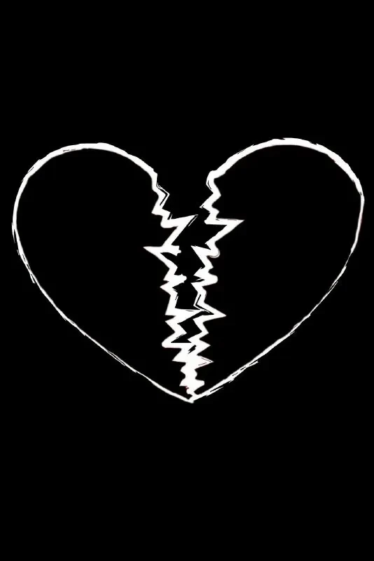 Hình trái tim trắng đen tạo cảm giác cổ điển và độc đáo