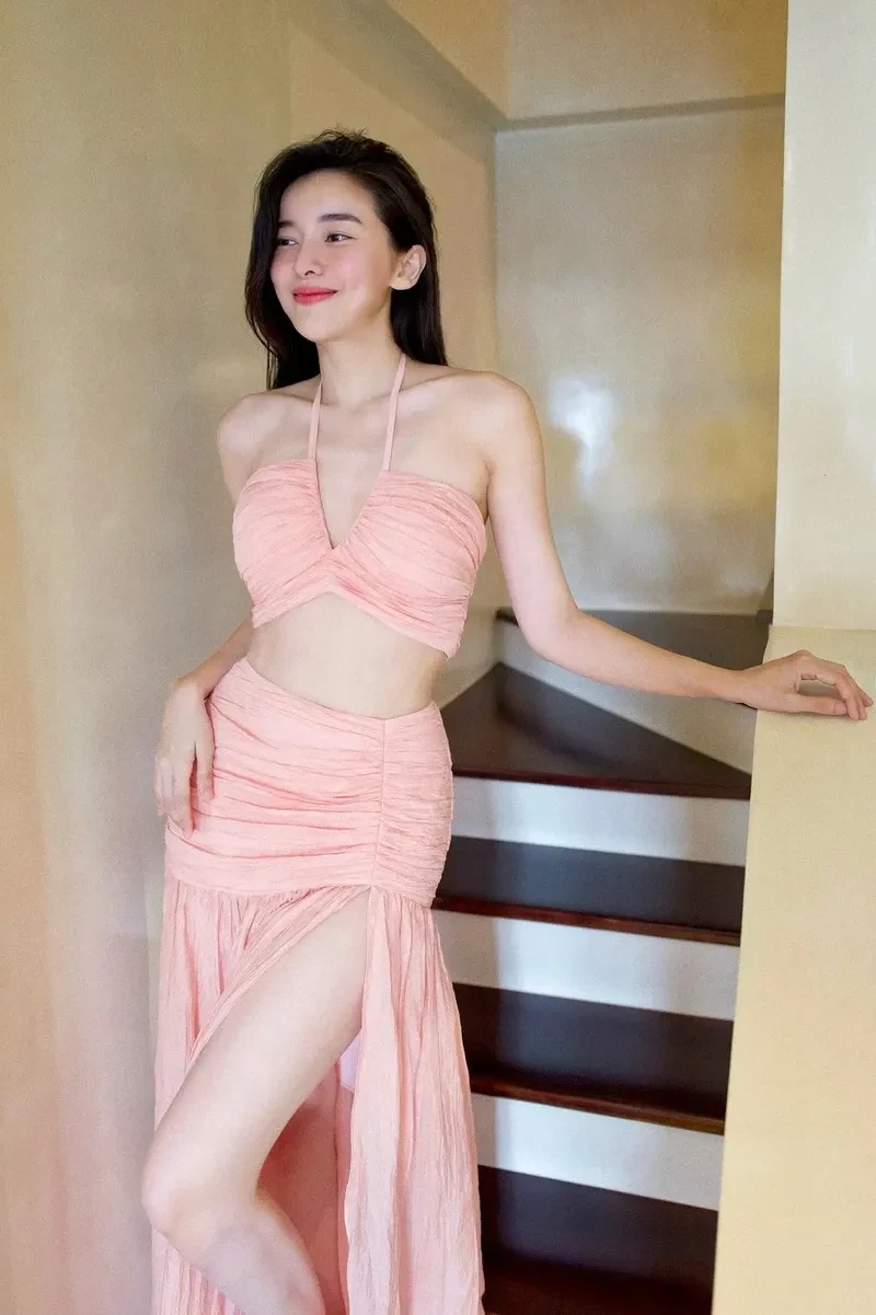 Thái Hà bikini là hình ảnh thu hút sự chú ý từ người hâm mộ