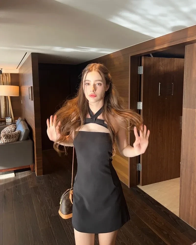 Anh con gái cute tạo nên sự thu hút và nét đáng yêu tự nhiên
