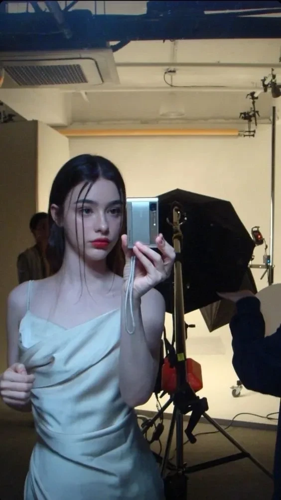 Avatar con gái cute thể hiện sự dễ thương và đáng yêu tuyệt vời