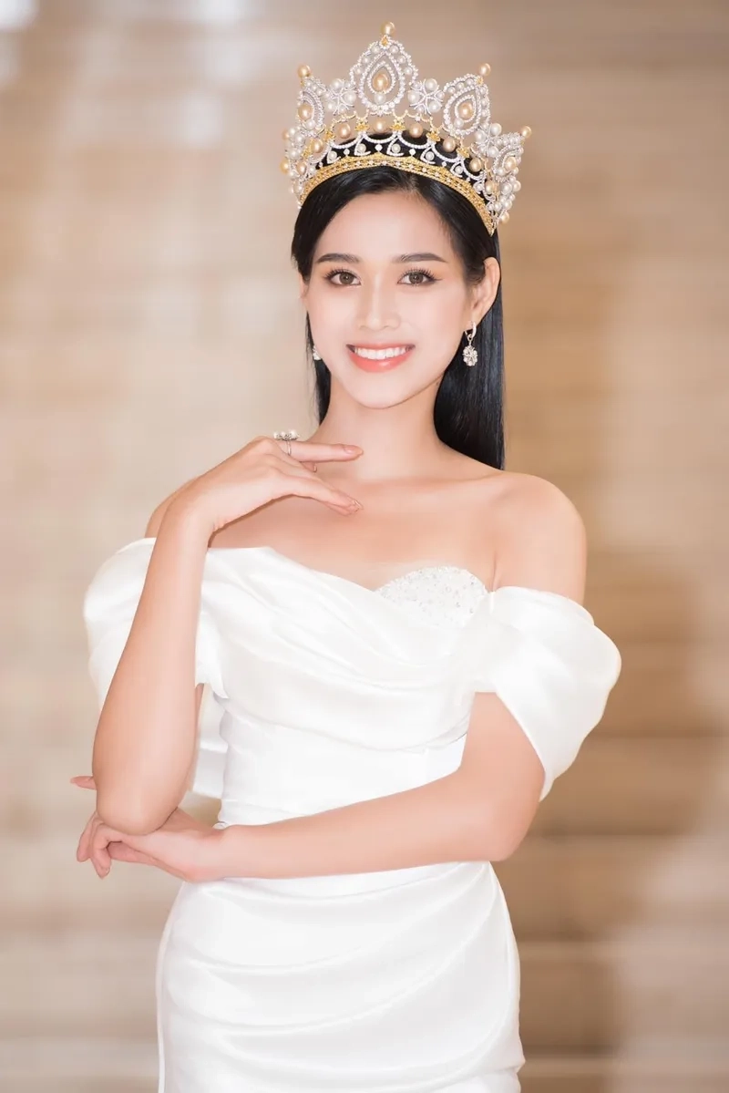 Hoa hậu Đỗ Thị Hà tại Miss World là một trong những gương mặt nổi bật