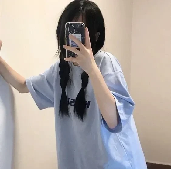 Ảnh gái che mặt tạo sự huyền bí và thu hút ánh nhìn
