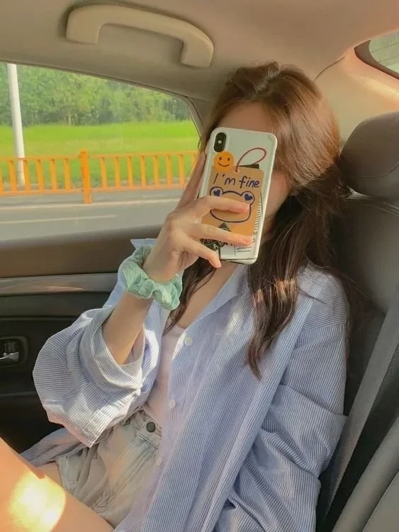 K10 ảnh gái K11 che mặt mang đến vẻ đẹp ngọt ngào và sự tò mò
