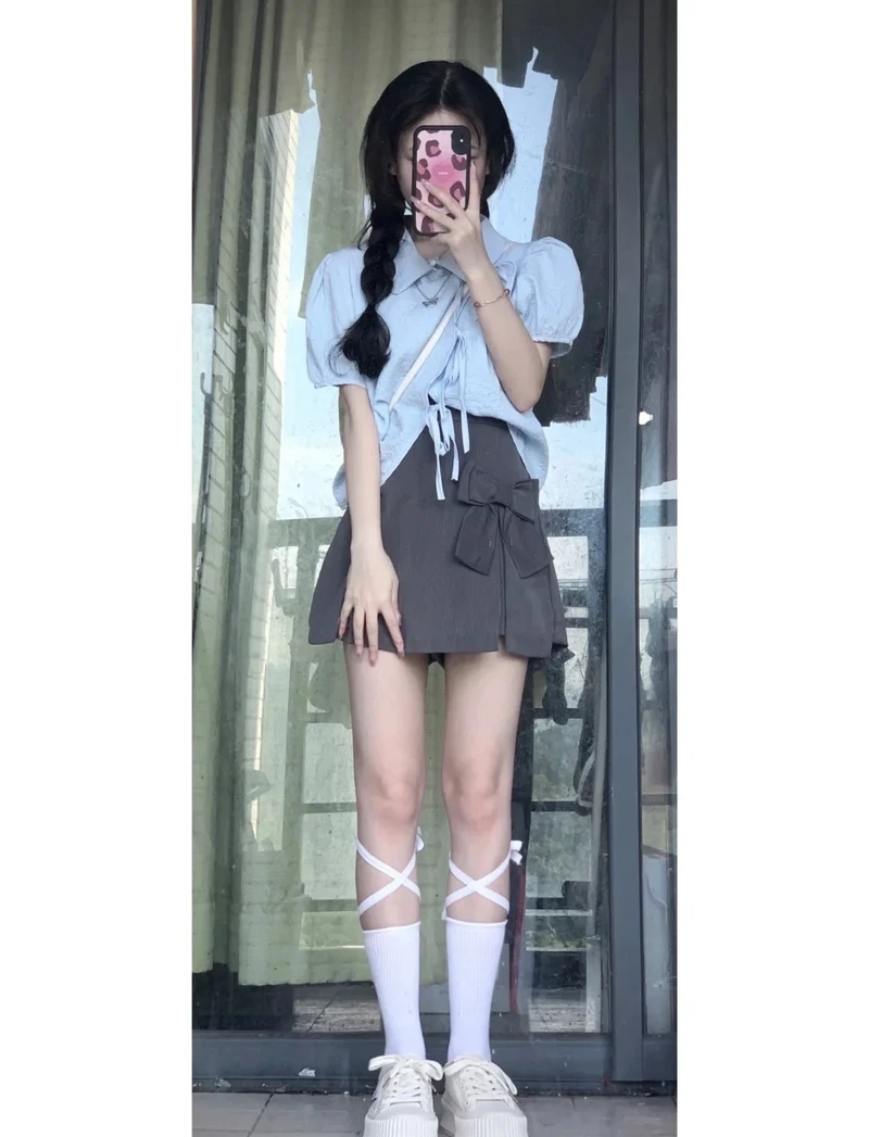 Ảnh gái che mặt bằng icon mang đến sự dễ thương và bí ẩn