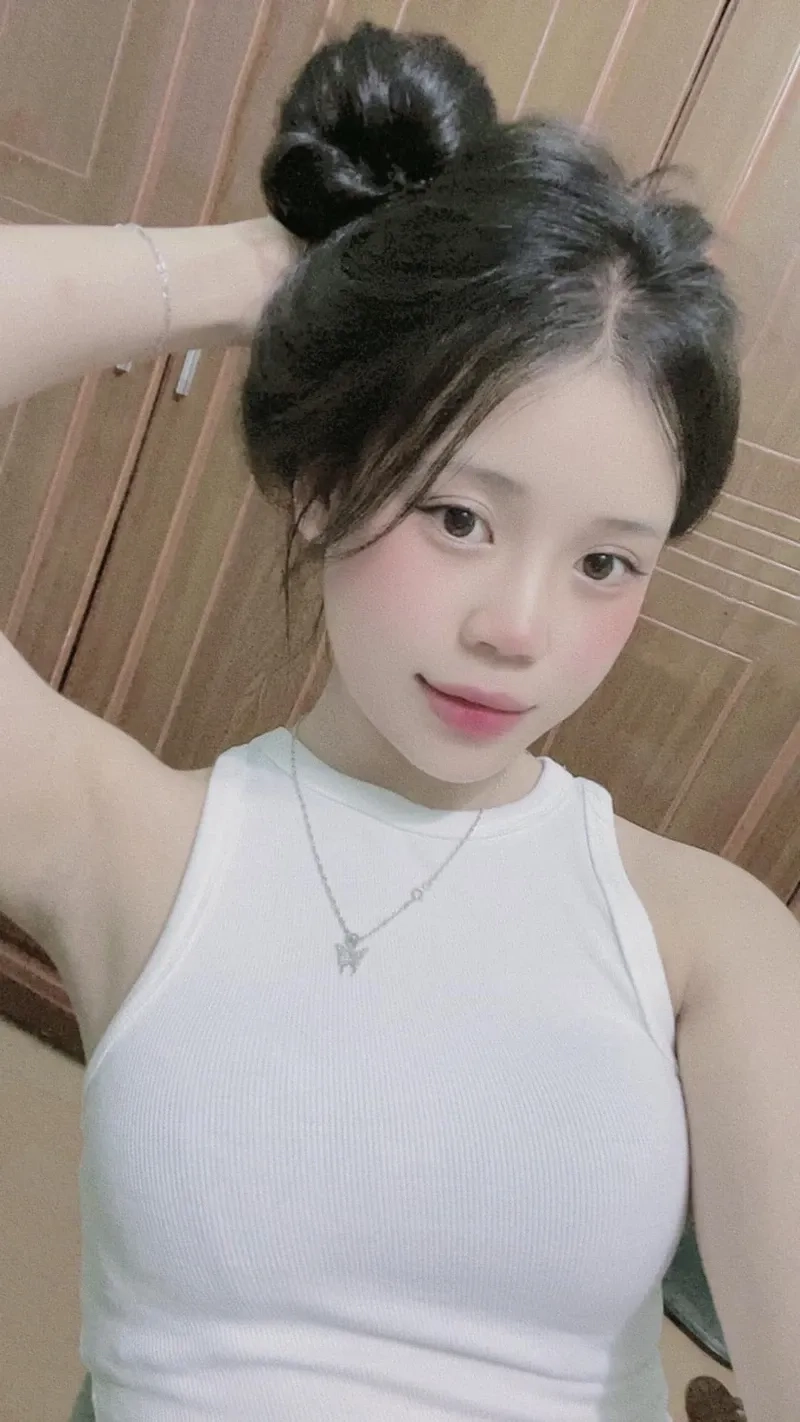 Ảnh gái xinh k6 che mặt tạo nét bí ẩn và thu hút ánh nhìn