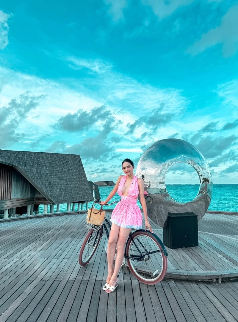 Hương Giang sinh năm mang đến nhiều bất ngờ cho người hâm mộ