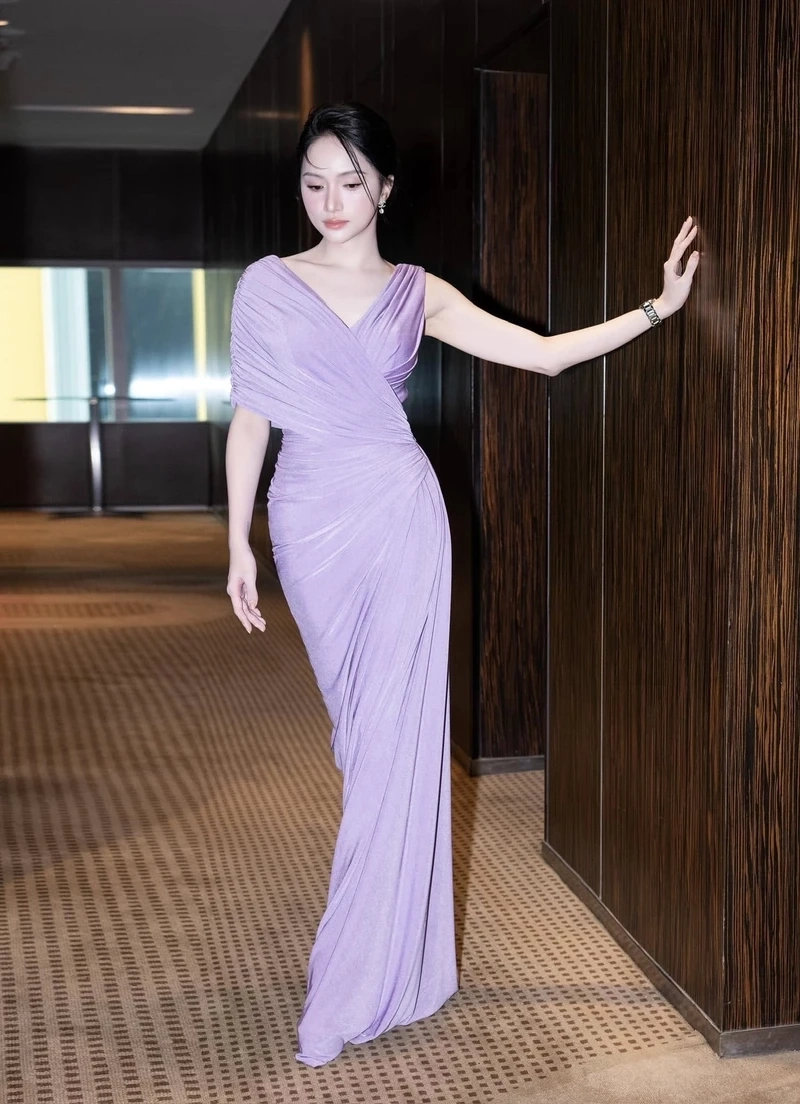 Hương Giang và Dược Sĩ Tiến tạo nên một cặp đôi được nhiều người ngưỡng mộ