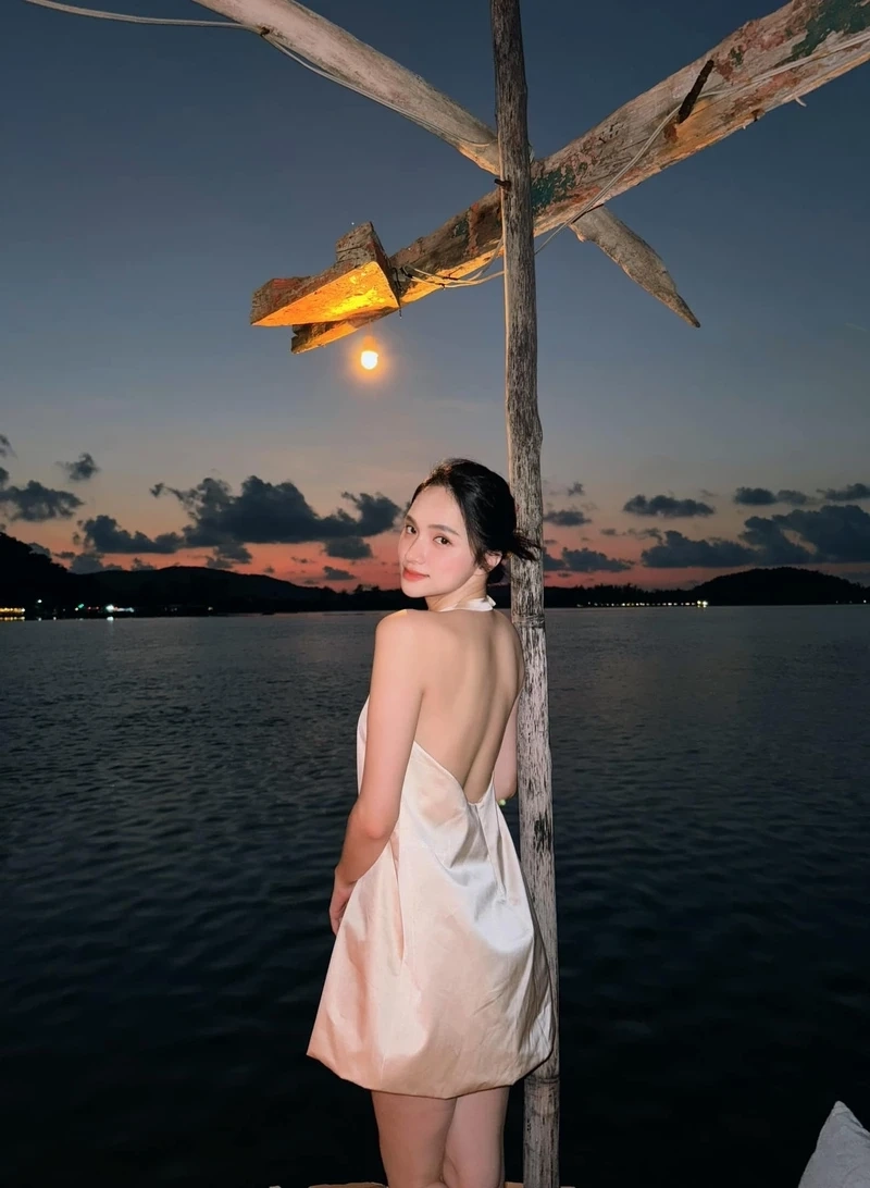 Hương Giang Idol nổi bật qua nhiều chương trình và dự án nghệ thuật