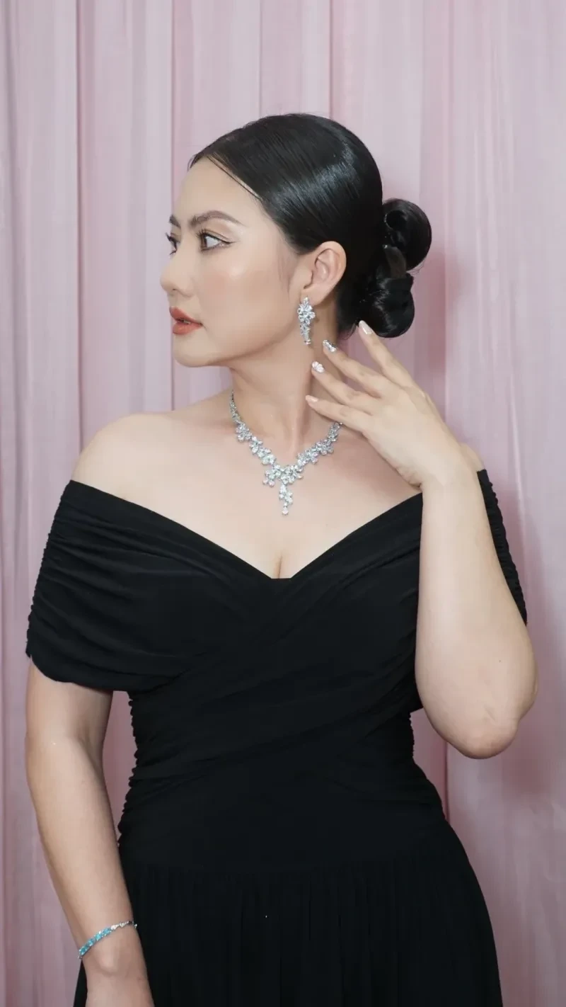 Ngọc Lan diễn viên nổi tiếng với nhiều vai diễn đáng nhớ trên màn ảnh