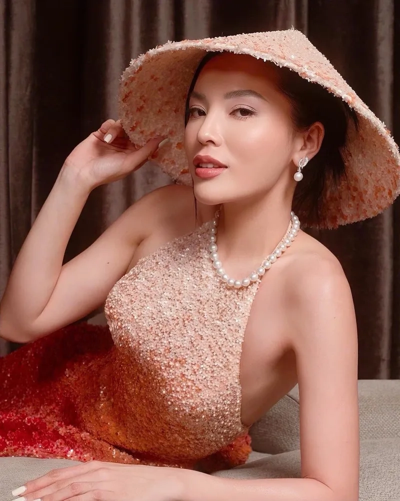 Hoa hậu Nguyễn Cao Kỳ Duyên 2014 là biểu tượng của sự nỗ lực