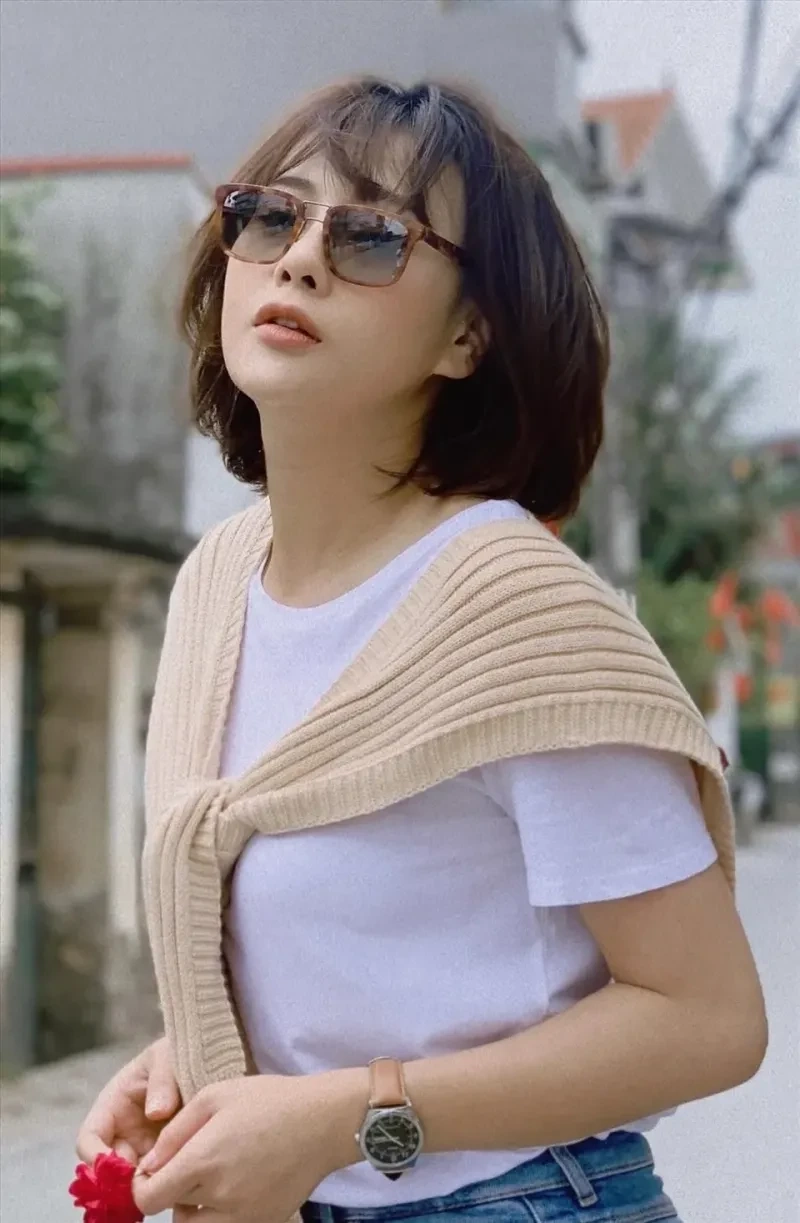 Búp Bê Phương Oanh ghi dấu qua vai diễn kinh điển trong sự nghiệp