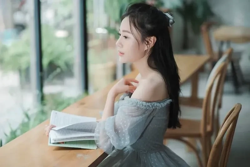 Diễn viên Phương Oanh hát là một khía cạnh thú vị trong sự nghiệp của cô