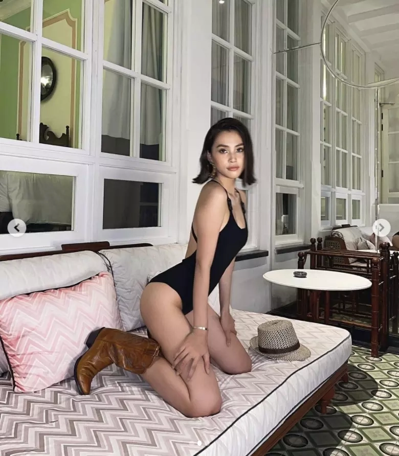 Hoa hậu Tiểu Vy sexy khiến người hâm mộ trầm trồ với sự quyến rũ